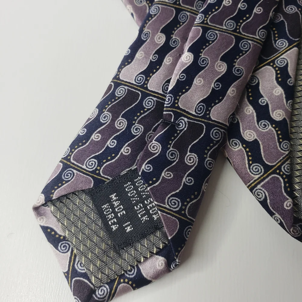 Franco di Napoli Scroll Pattern Hand Made Silk Extra Long Silk Tie